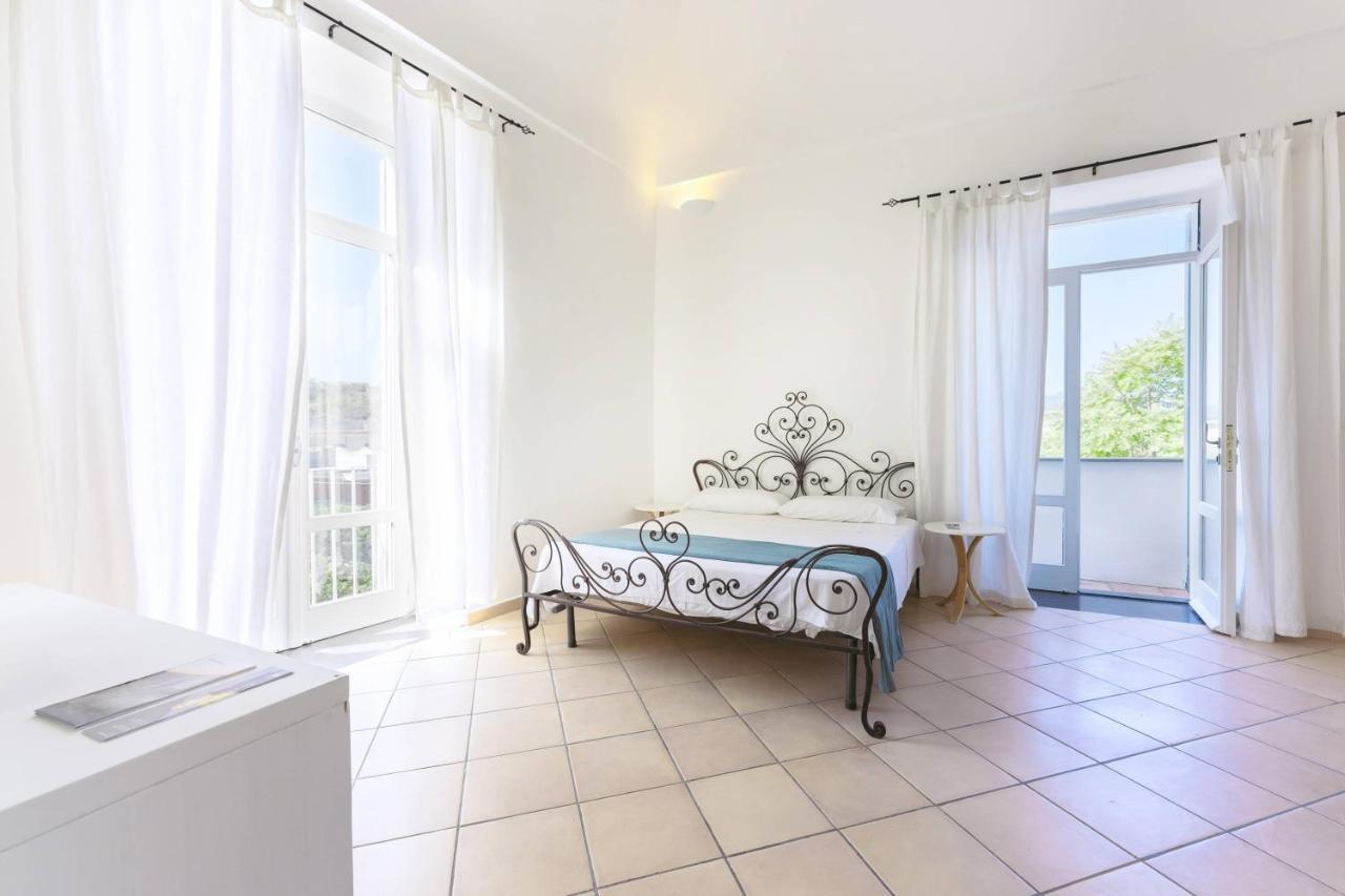 Palazzo Attila - Gioia Apartments Procida Exterior photo