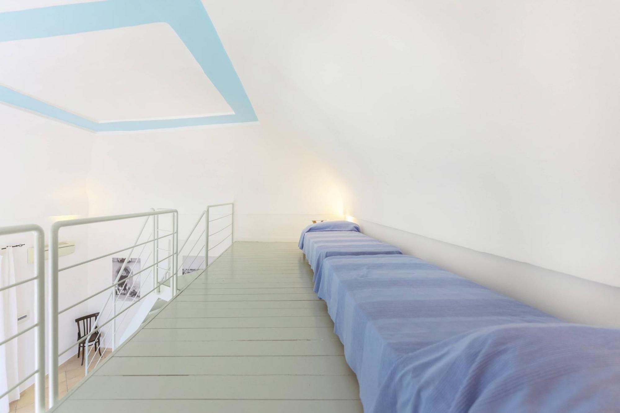 Palazzo Attila - Gioia Apartments Procida Room photo